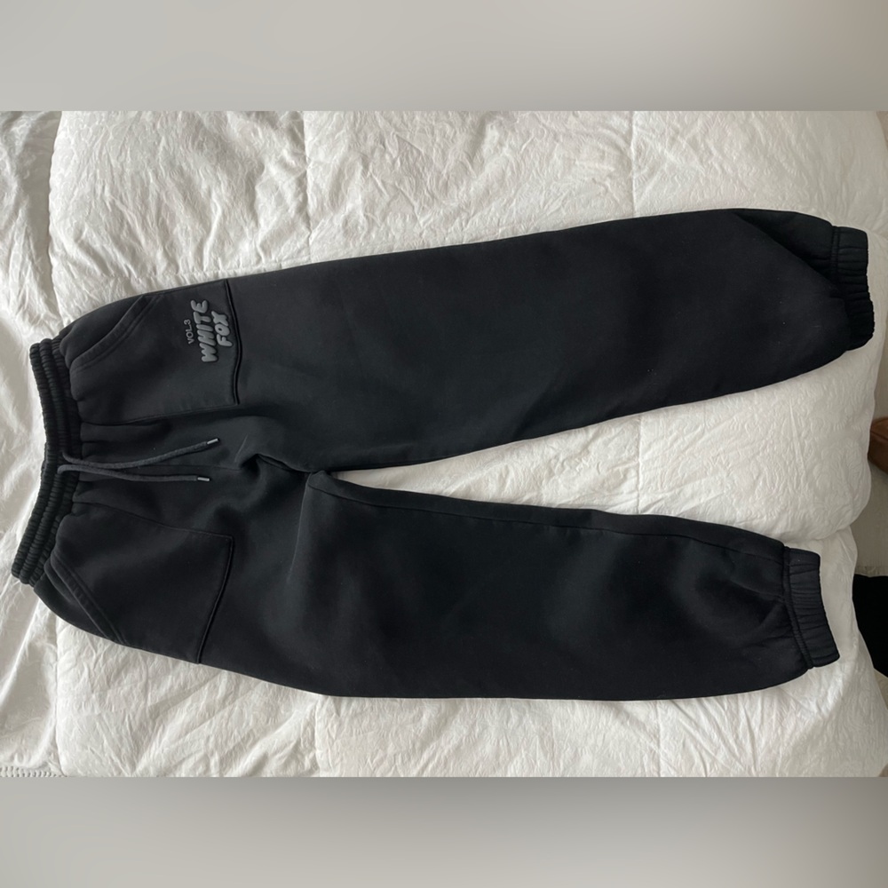 White Fox Boutique black jogger sweatpants